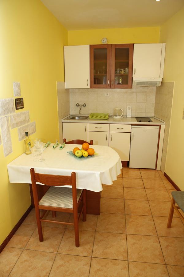 Apartment Lambasa โวดีเซ ภายนอก รูปภาพ